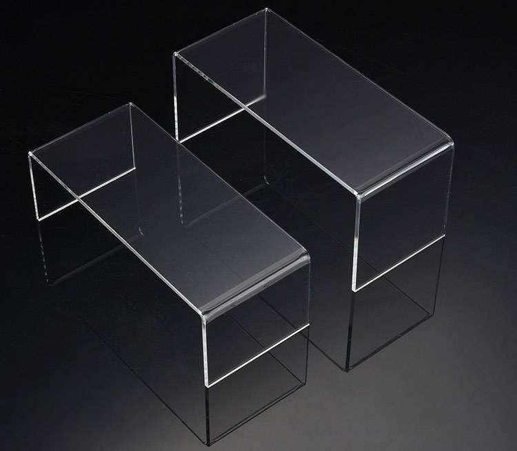 Acrylic Tiered Display Stand Counter Display Stand Supplier